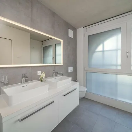 דירה Luxurious City Centre By Guestlee וואי